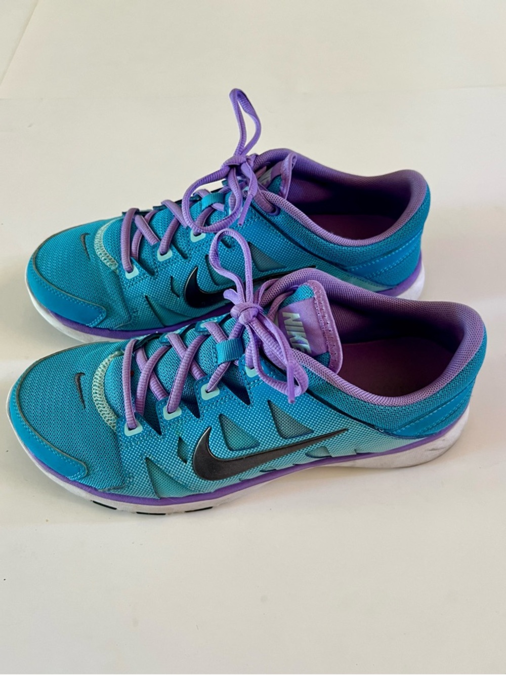 Nike Training Women's Size 8 Blue Purple Fitsole VO1 Running Shoes Athletic